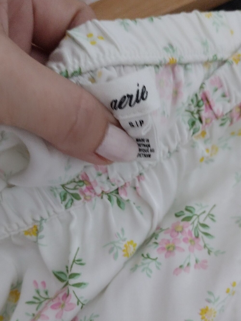 Aerie Satin Floral Lace-Trim Maxi Skirt in White - Picture 9 of 9